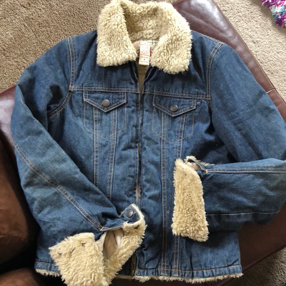 abercrombie sherpa lined denim jacket